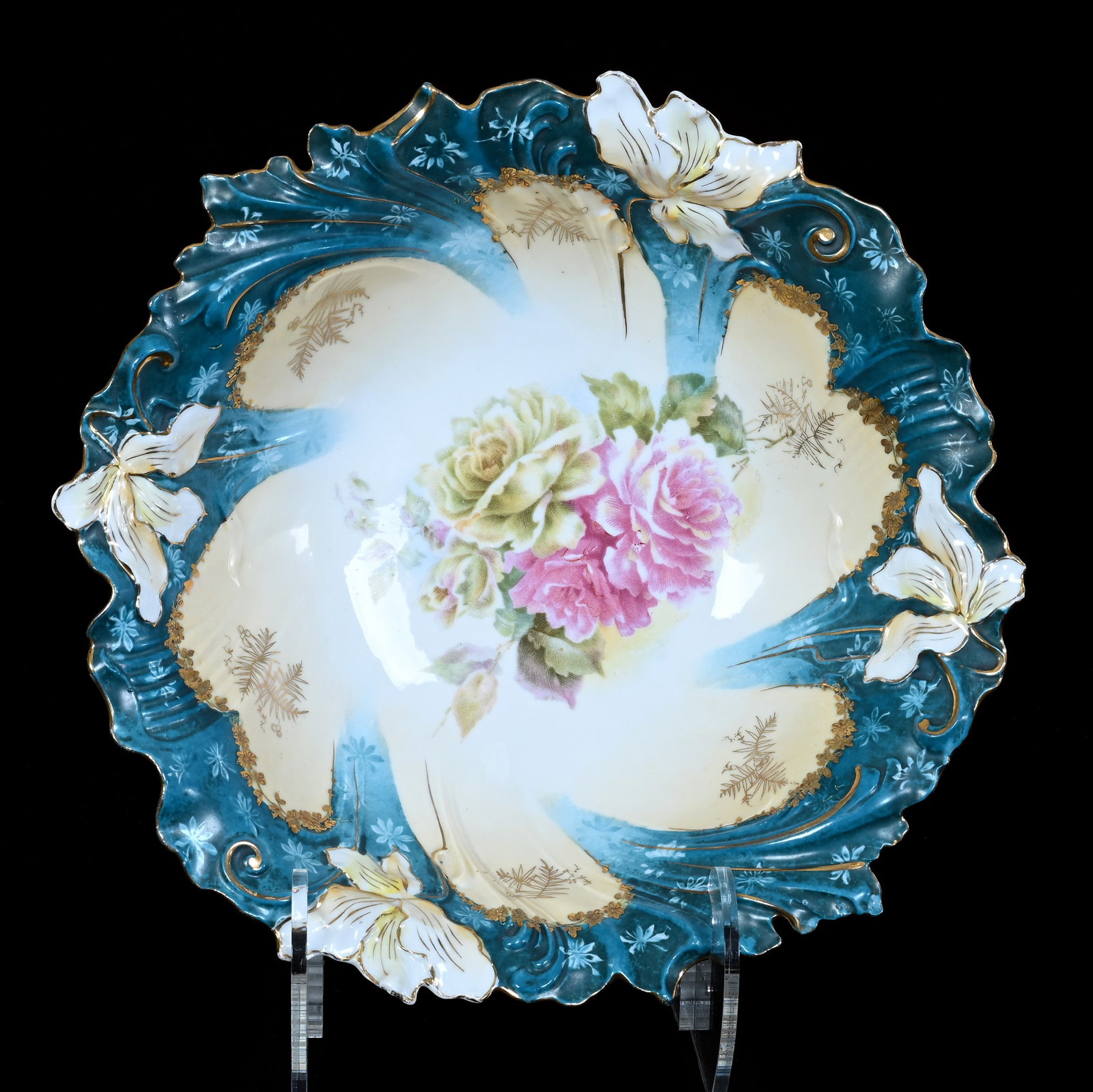 Bowl, Unmarked R.S. Prussia: Bowl, Unmarked R.S. Prussia, 11 x 11 x 3 Inches, Dark Blue, Cream, And White Tones With Floral Decor, 1.3 Pounds. LiveAuctioneers Invoices Must Be Paid Using the PAY NOW / CHECK OUT Button Which Inclu