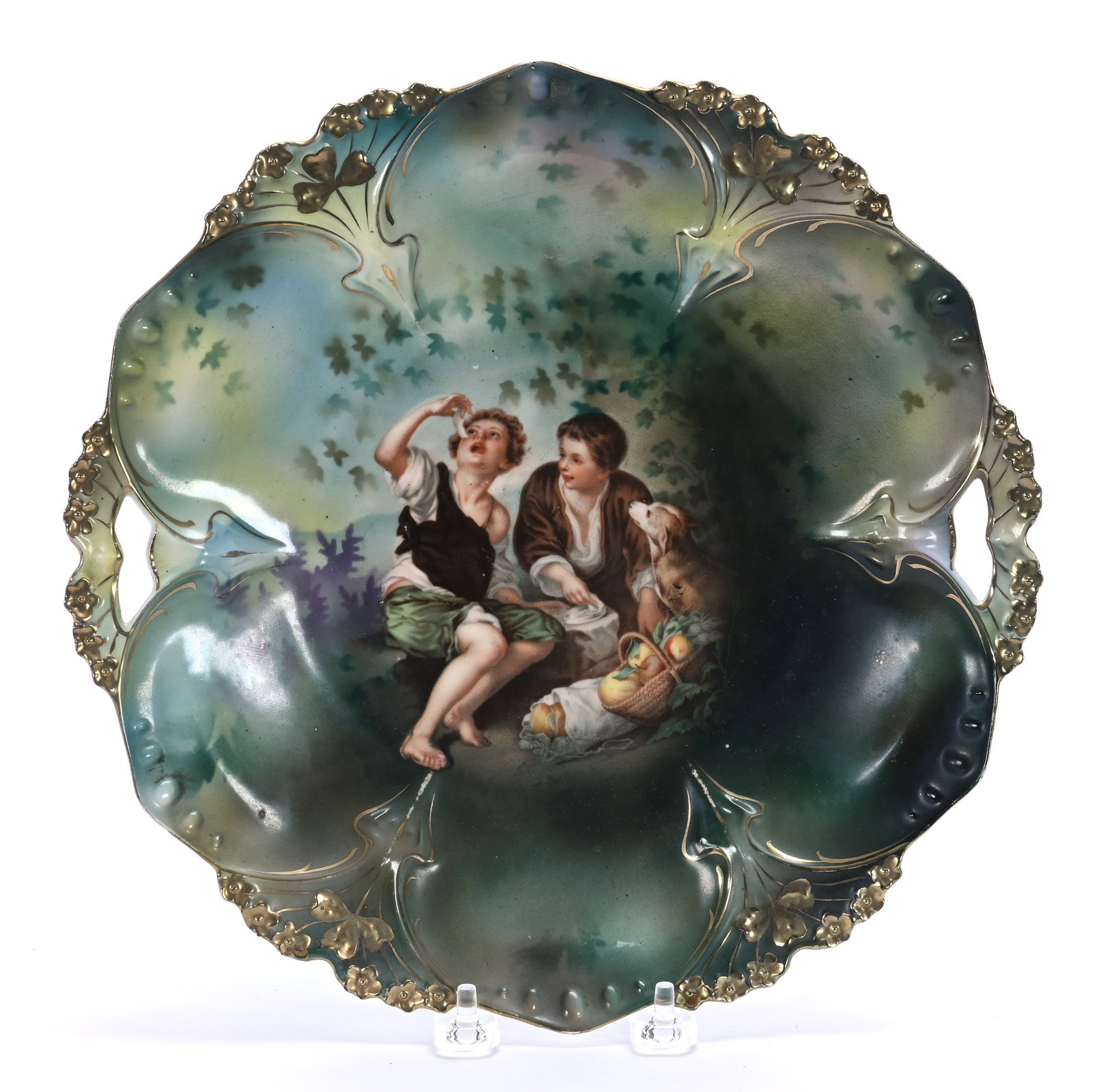 Two Handled Cake Plate, Marked R.S. Prussia, Point And Clover Mold (1 of 2)