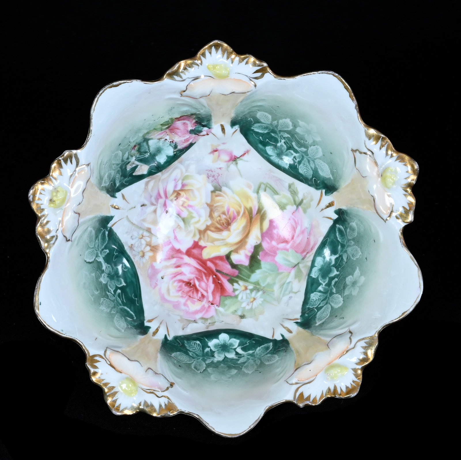 Footed Bowl, Marked R.S. Prussia, Lily Mold: Footed Bowl, Marked R.S. Prussia, Lily Mold, 3 x 6 x 6 Inches, Green, Cream, And White Tones With Rose Decor, 0.4 Pounds. LiveAuctioneers Invoices Must Be Paid Using the PAY NOW / CHECK OUT Button Whi