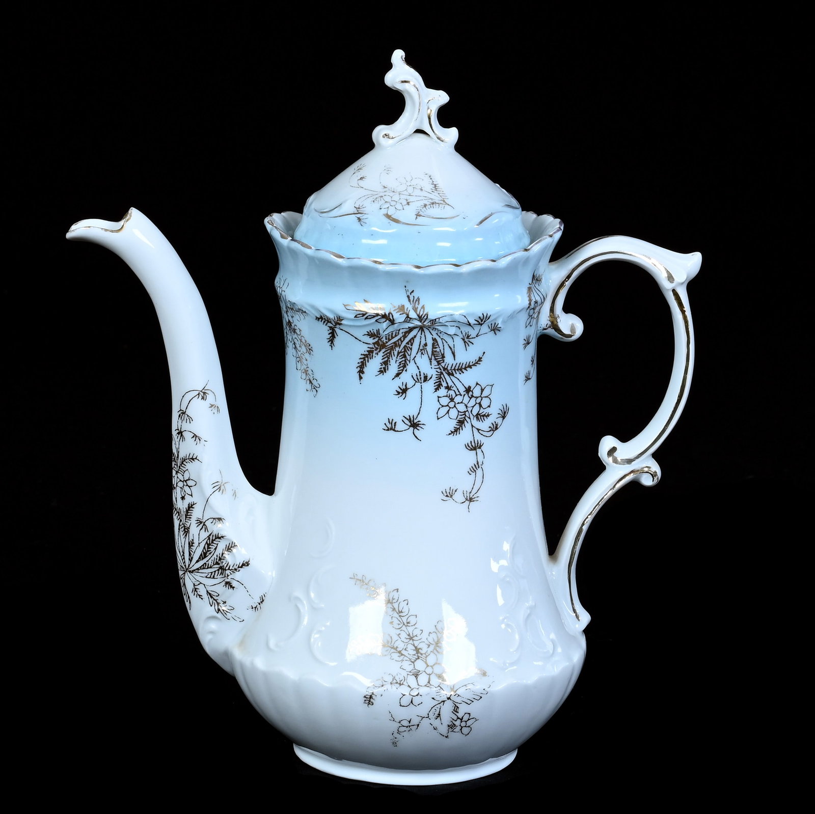 Teapot, Unmarked Early Prussia: Teapot, Unmarked Early Prussia, 8.25 x 7.25 x 4 Inches, Blue And White With Gold Stencil Highlights, 0.8 Pounds. LiveAuctioneers Invoices Must Be Paid Using the PAY NOW / CHECK OUT Button Which