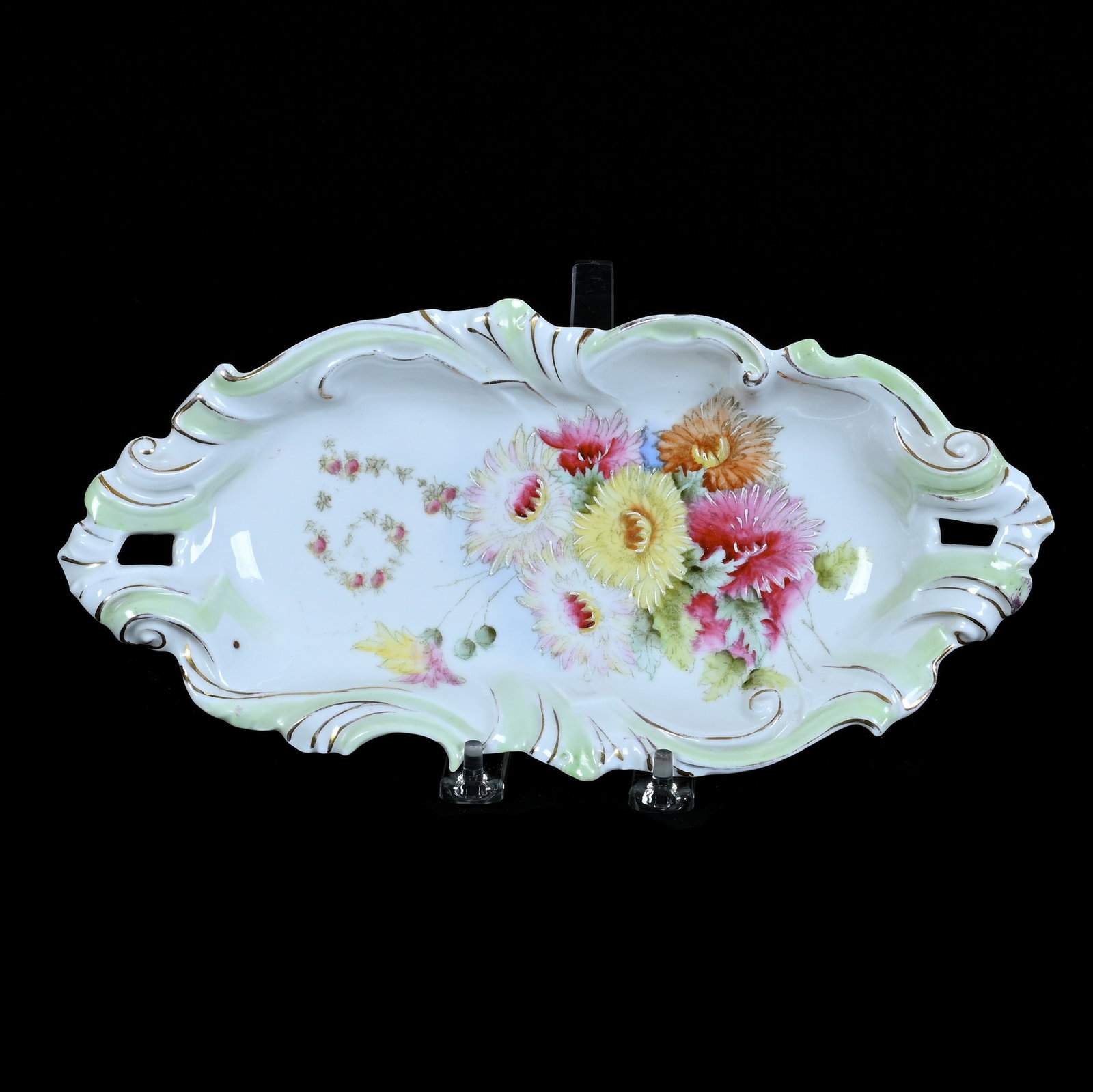 Celery Tray, Early Unmarked R.S. Prussia (1 of 2)