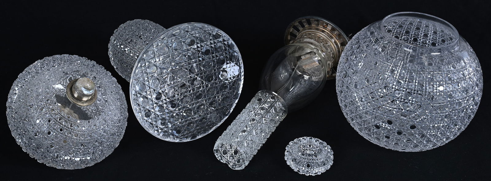 Banquet Lamp, Five Part, Brilliant Period Cut Glass, Fully Cut Checkerboard Design - 3