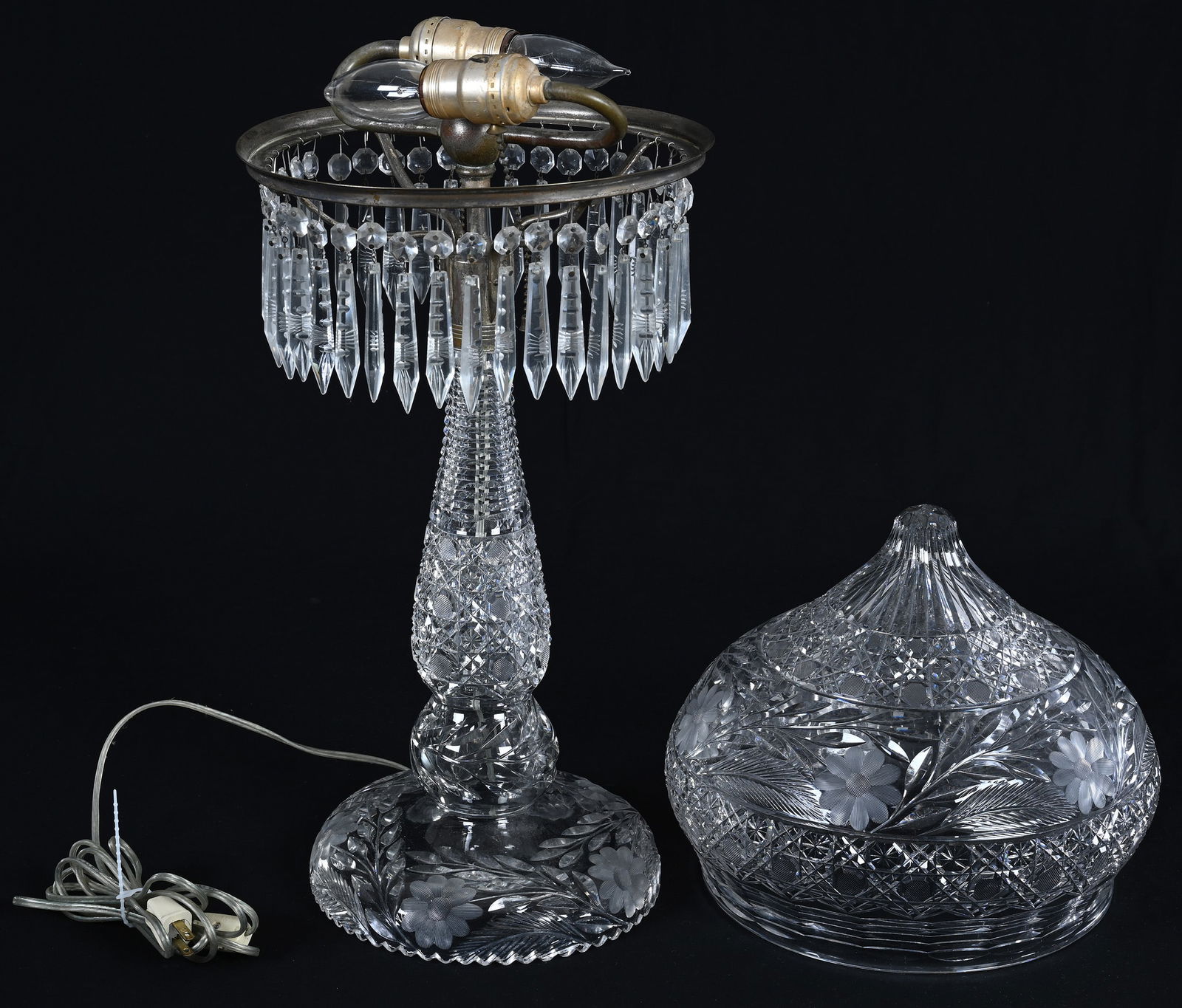 Table Lamp, Strawberry Dome, American Brilliant Cut Glass, Harvard & Engraved Floral Pattern - 2