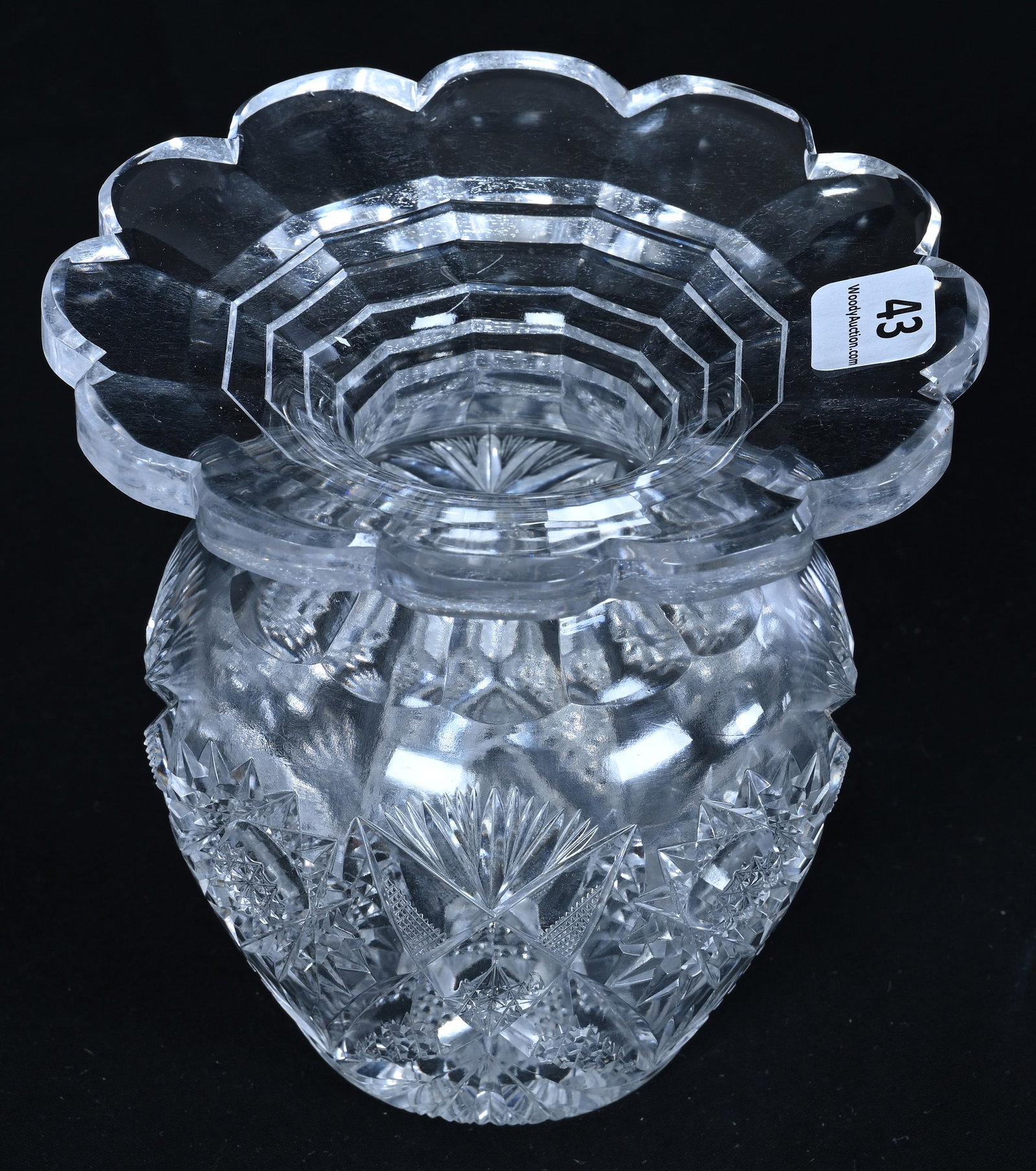 Cuspidor Shaped Vase - 2