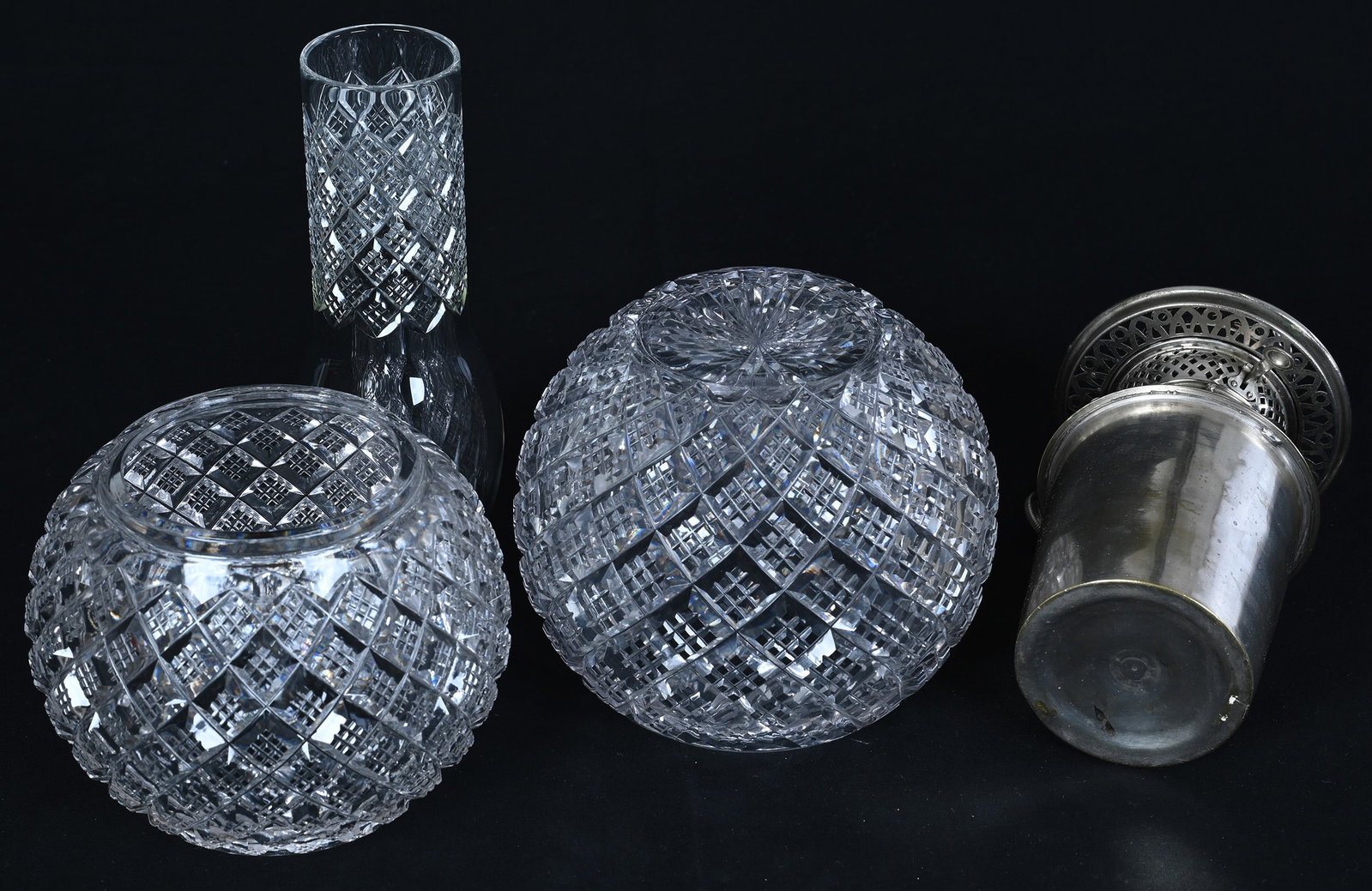 Small Gone With The Wind Kerosene Table Lamp - 3