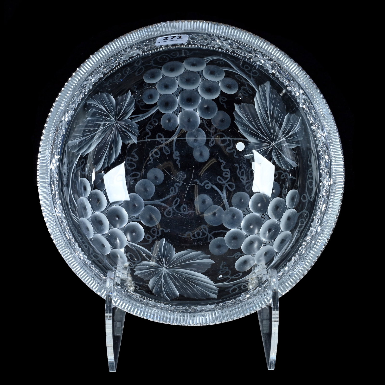 Bowl, Signed Tuthill, Vintage Pattern (1 of 3)