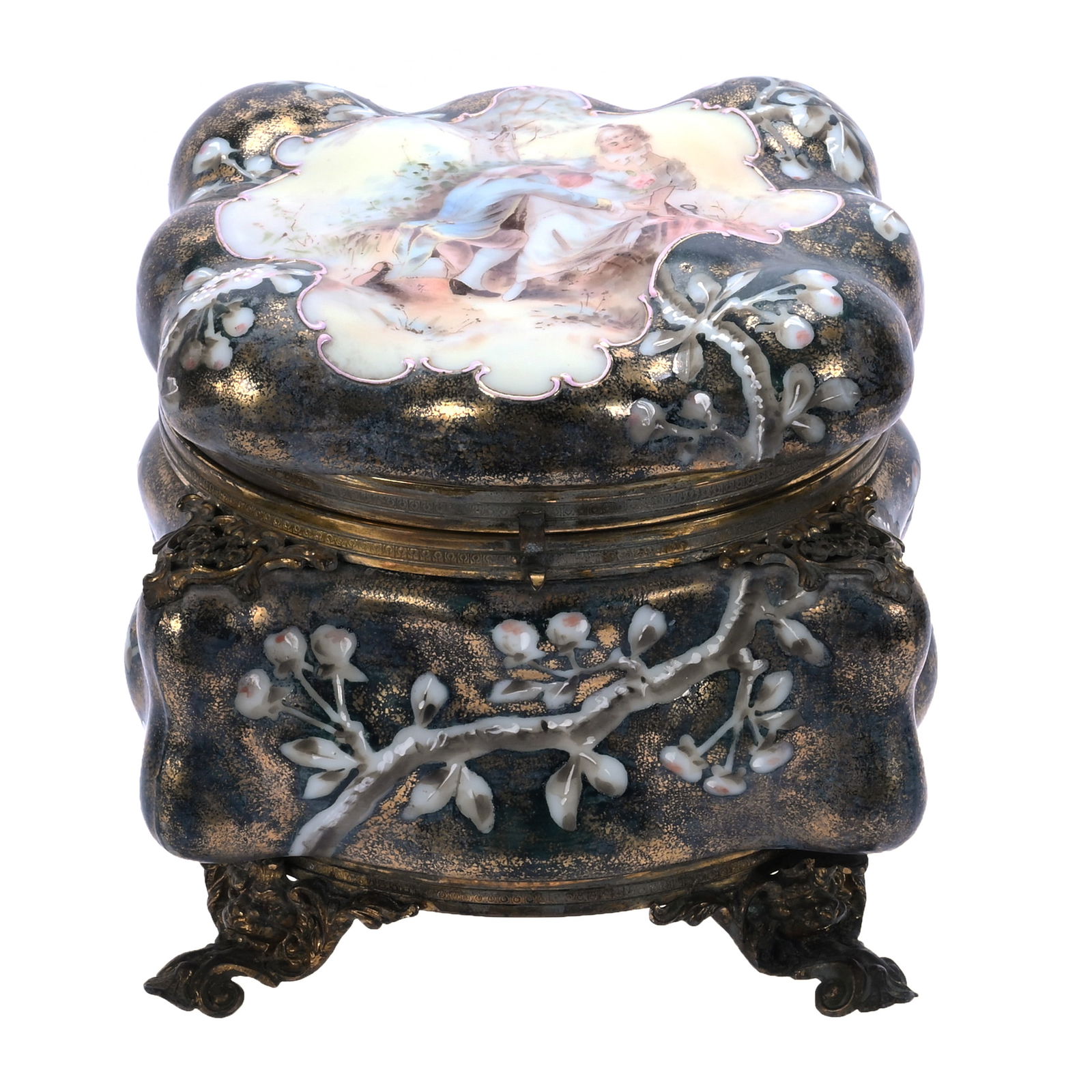 Dresser Box, Unmarked Wave Crest, Egg Crate Mold (1 of 4)