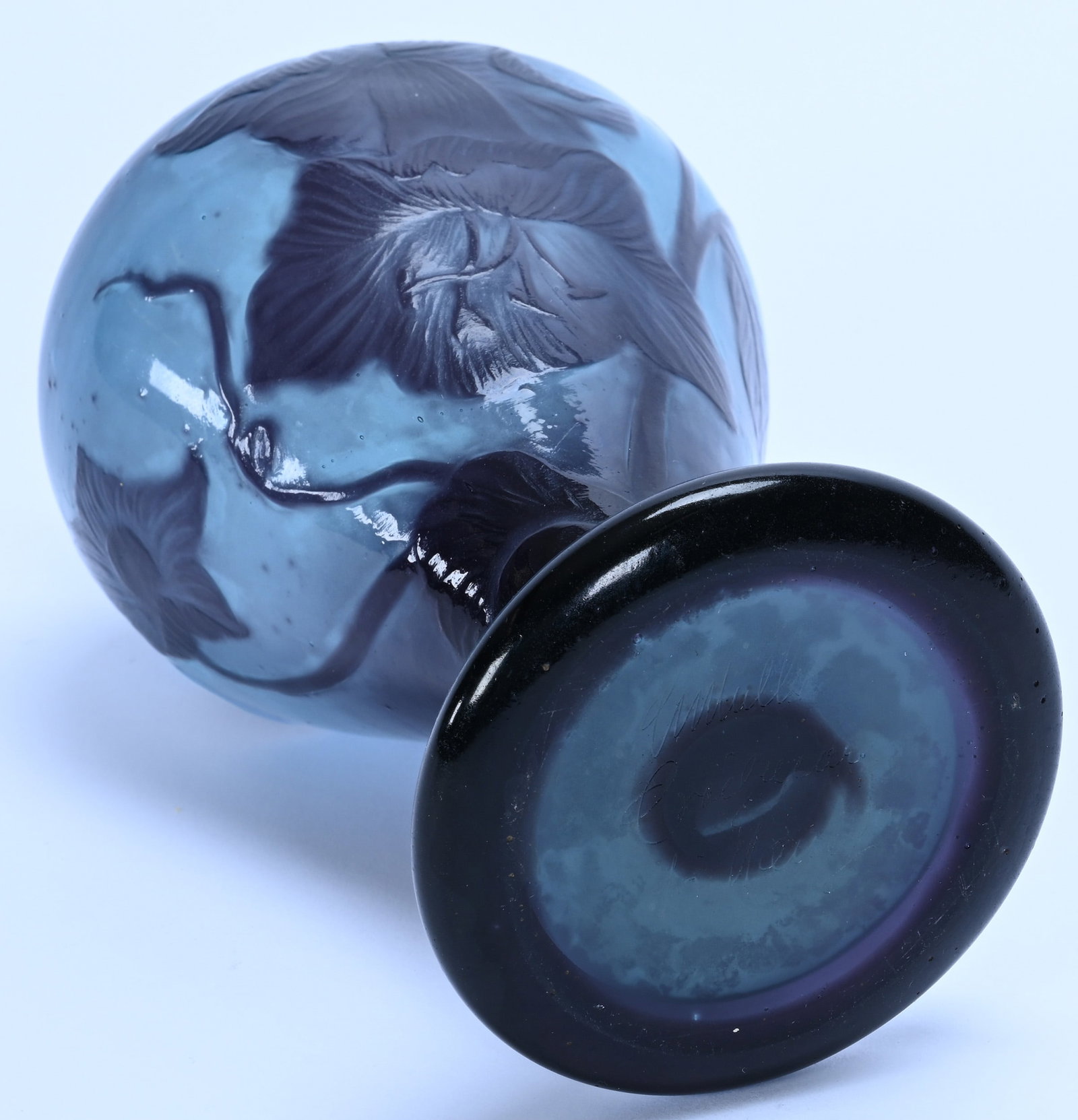 Vase, Signed Muller Croismare Pres Nancy, French Cameo Art Glass - 3