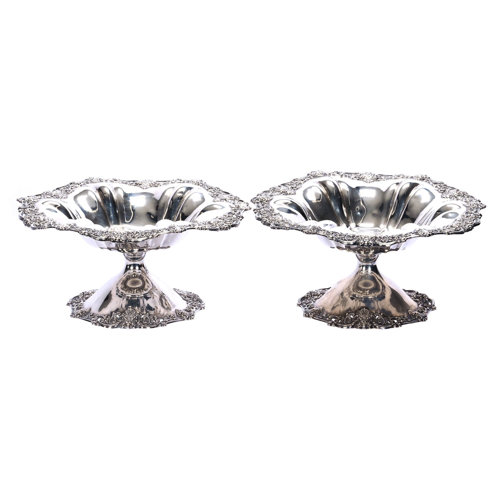 Pair Compotes Marked Theodore B. Starr Sterling Silver, Model #3193 (1 of 5)