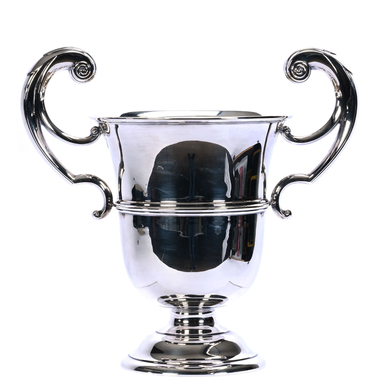 Solid Sterling Silver Trophy/Champagne Bucket Marked Walker & Hall Sheffield (1 of 5)