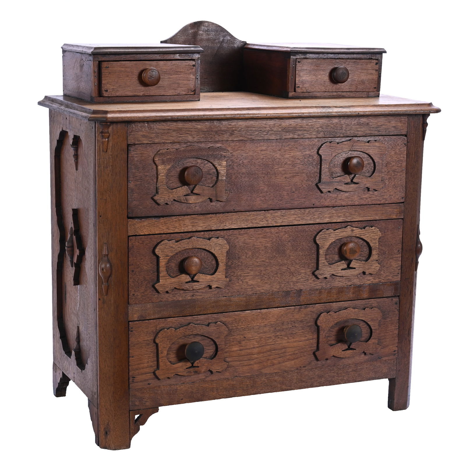 Child's Dresser, Oak: Child's Dresser, Oak, 26 x 24 x 13 Inches, Three Drawers With Two Glove Boxes. Woody Auction Cannot Ship This Item, It Must Be Picked Up In Person In Douglass, KS Or Shipped Via A Professional