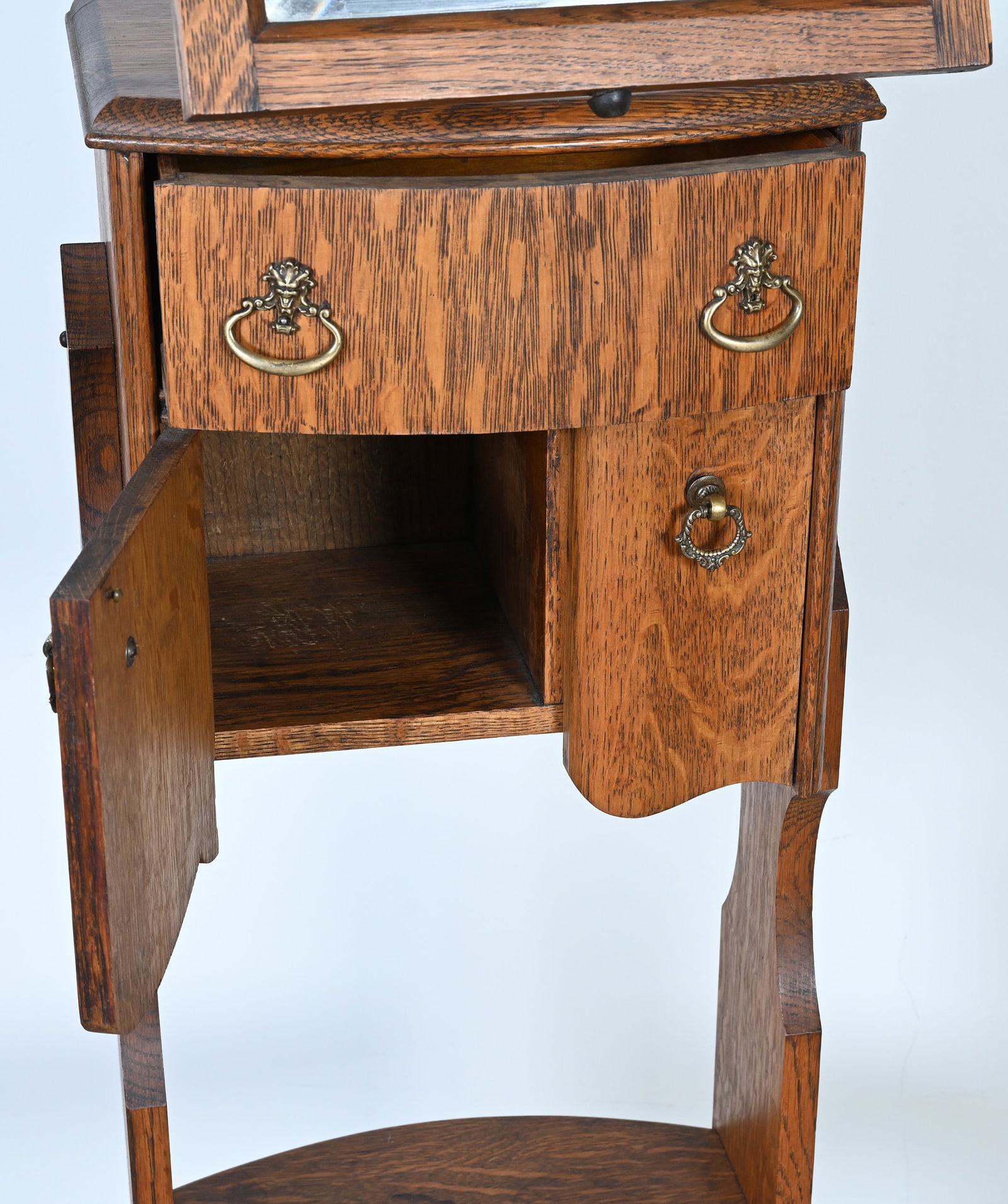 Shaving Stand, Oak - 2