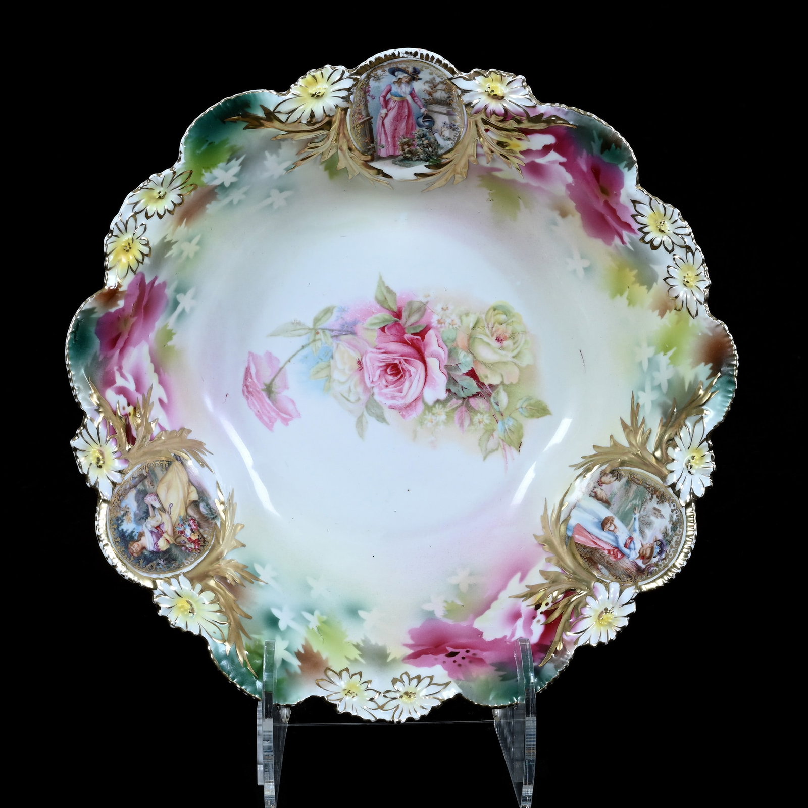 Bowl, Marked R.S. Prussia, Medallion And Floral Mold (1 of 2)
