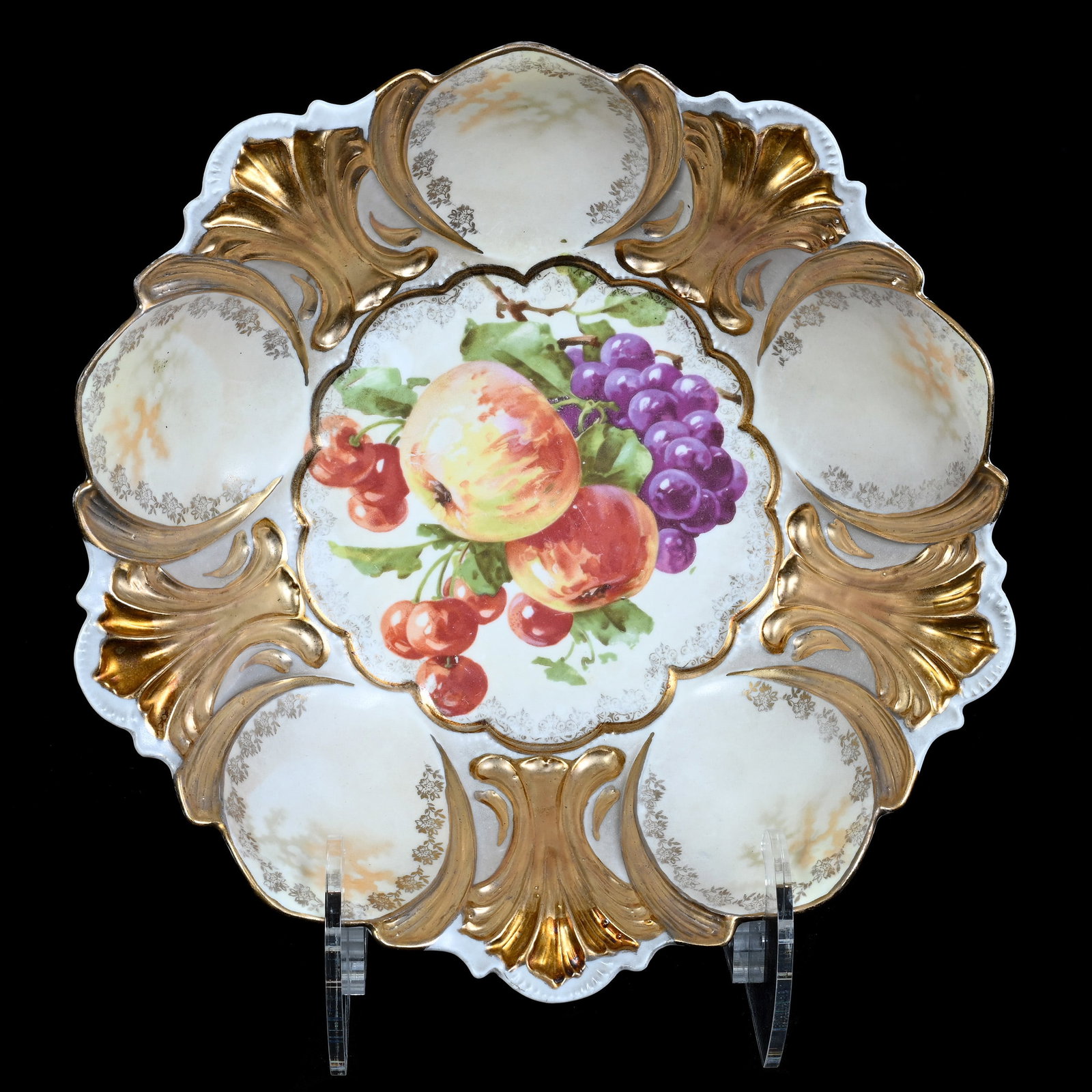 Bowl, Marked R.S. Prussia (1 of 2)