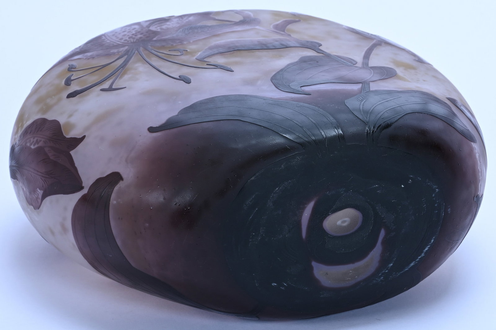 Vase, French Cameo Art Glass, Signed Daum Nancy - 3