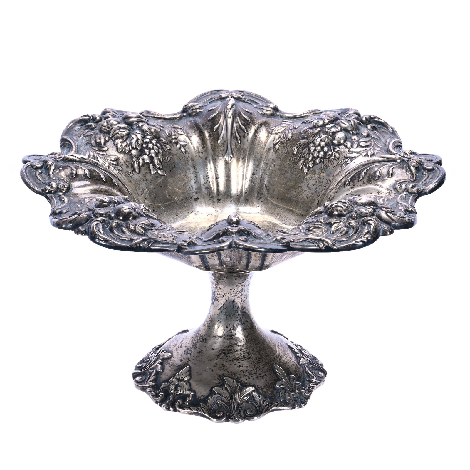Compote, Solid Sterling Silver Marked Reed & Barton: Compote, Solid Sterling Silver Marked Reed & Barton, 8 x 8 x 5.5 Inches, Francis I Pattern, Model #X568, 410 Grams, Barbara Shulhof Estate. Effective 6/6/26, All LiveAuctioneers Invoices Must Be Paid 