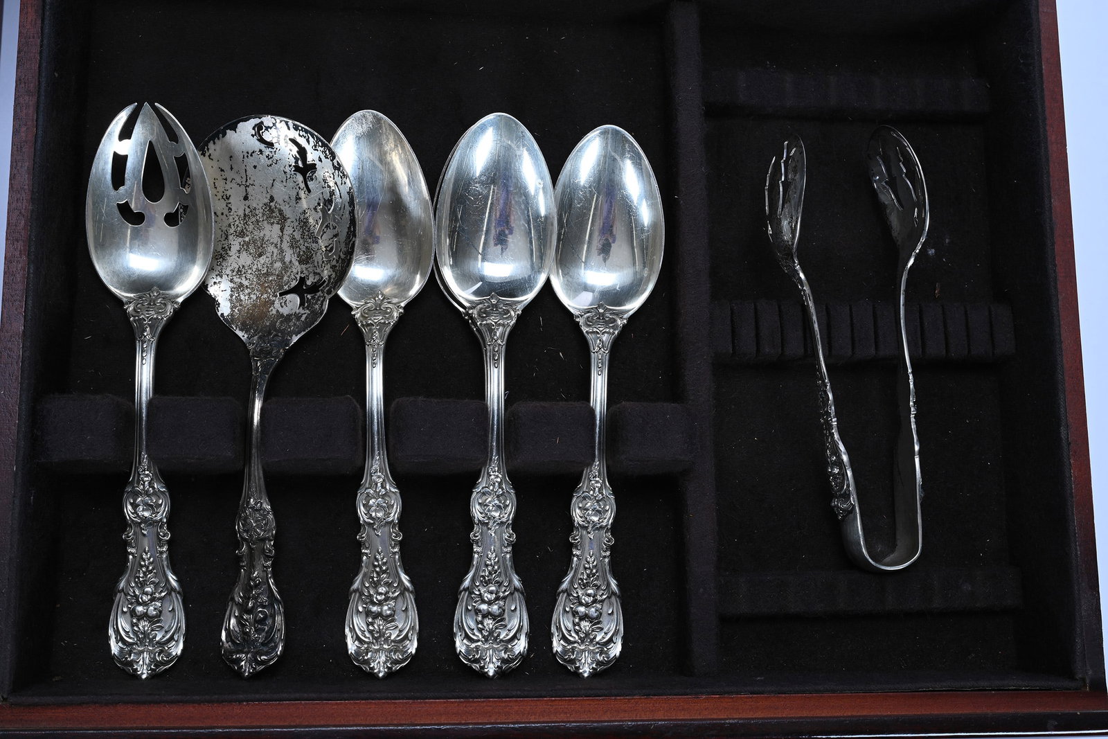 (100) Piece Sterling Silver Flatware Set, Francis I Pattern By Reed And Barton - 5