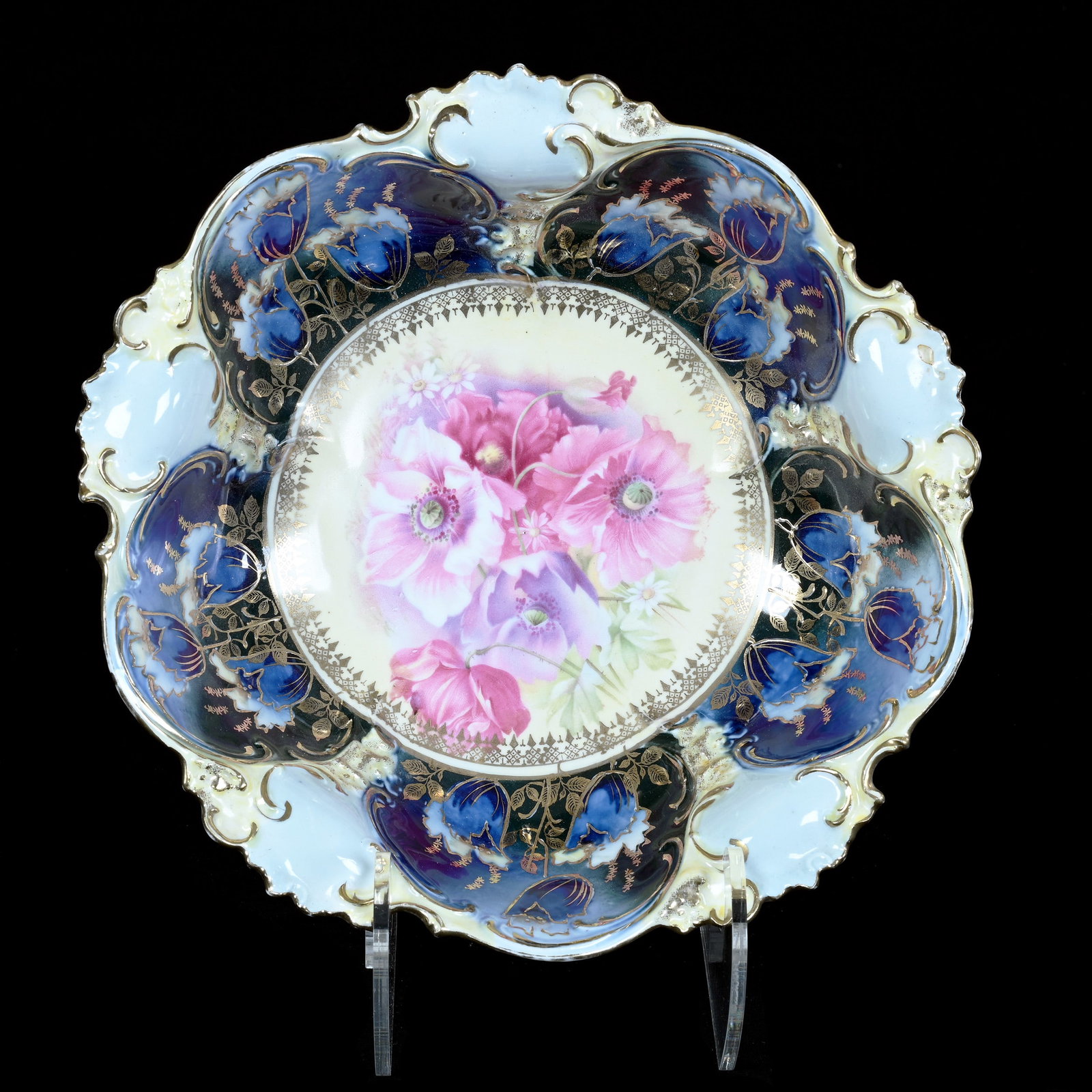 Bowl, Marked R.S. Prussia (1 of 2)