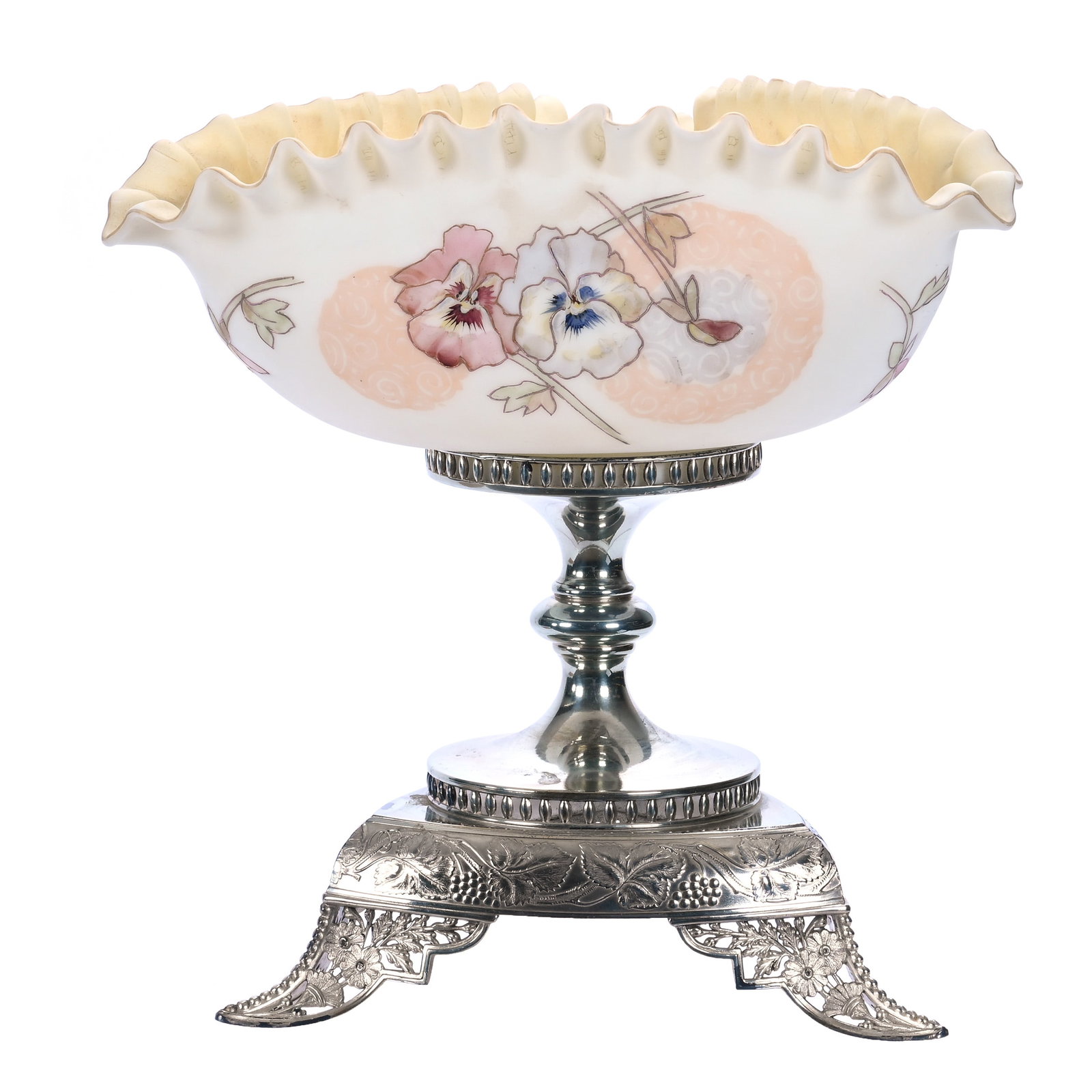 Victorian Brides Basket (1 of 4)