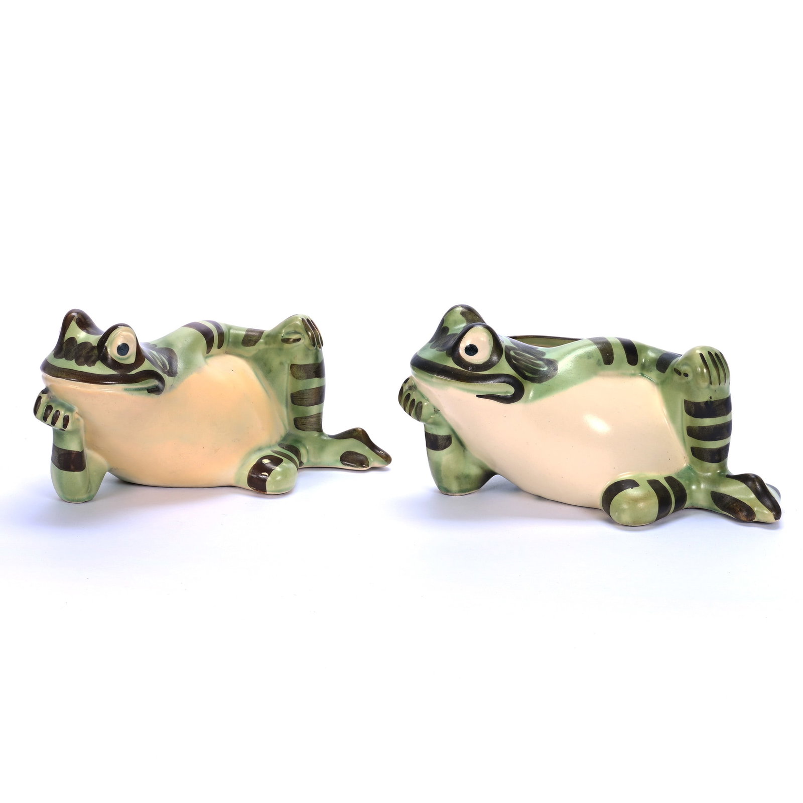 Planter And Yard Ornament, Unmarked Brush Mccoy Pottery (1 of 5)