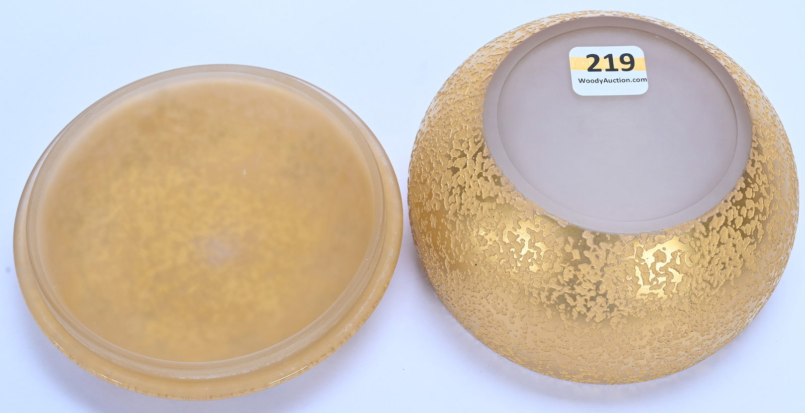 Covered Powder Box - 3