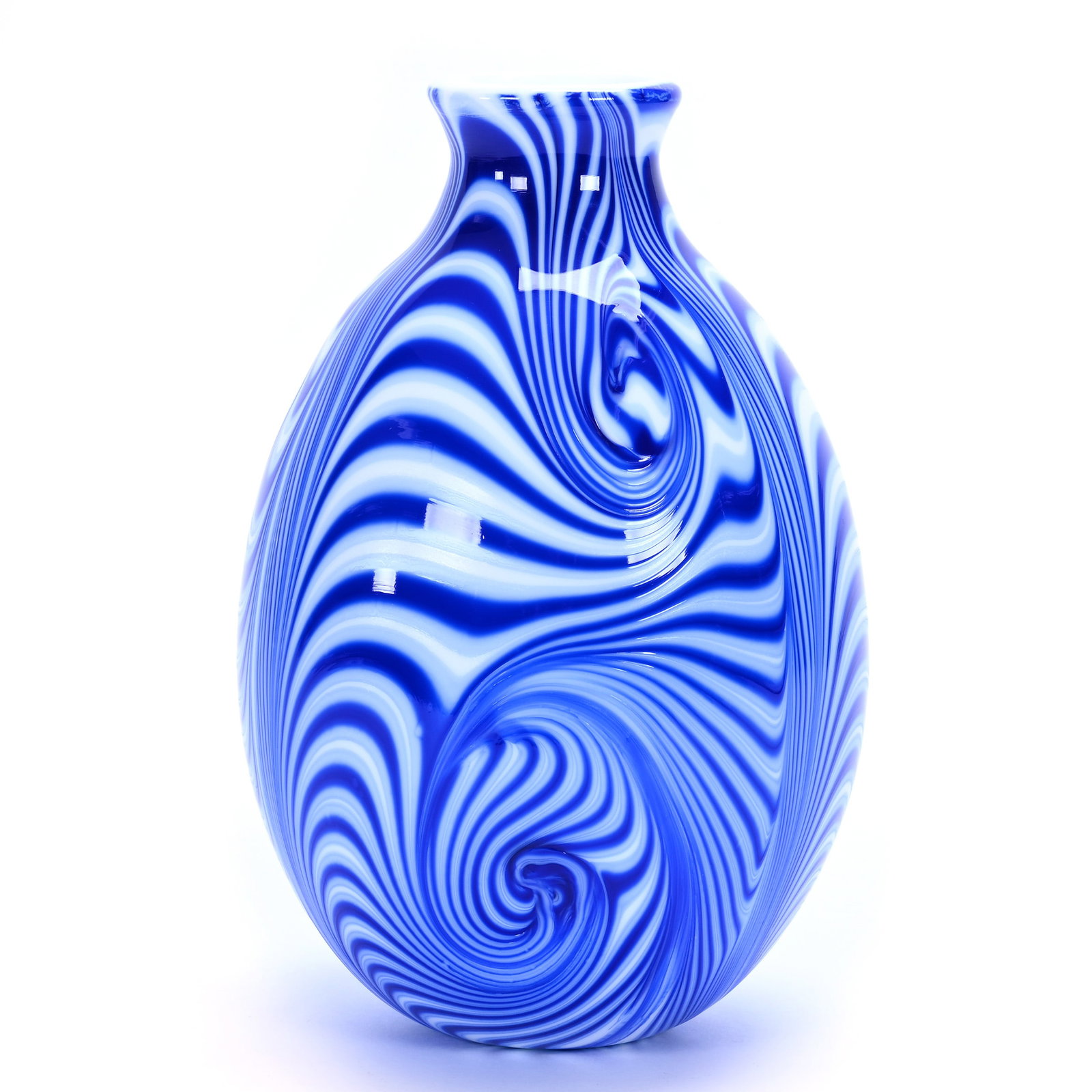 Vase, Fenton Art Glass Limited Edition: Vase, Fenton Art Glass Limited Edition, 9 x 6 x 6 Inches, White Background With Blue Swirled Design, Dated 1975, #189 Of 700, Artist Signed DLF (Dave Fetty), 2.8 Pounds, Private Collection, Missouri. 