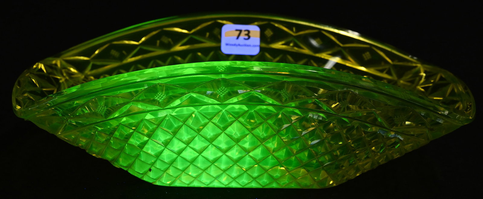 Rectangular Bowl, Solid Vaseline Cut Glass - 4