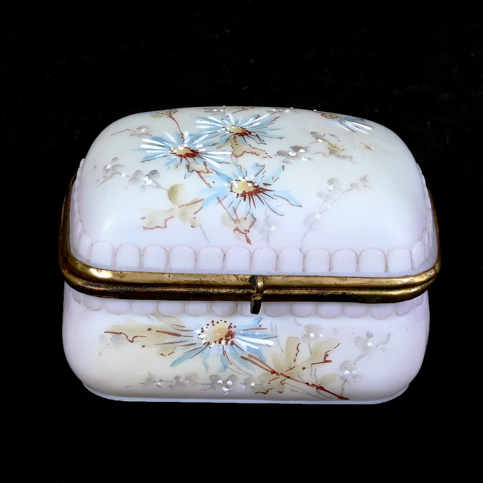 Casket Shaped Ring Box, Unmarked Wave Crest: Casket Shaped Ring Box, Unmarked Wave Crest, 3.5 x 2.75 x 2.25 Inches, Pink And White Opalware With Blue Floral Decor, 0.6 Pounds, John And Doris Carty Estate Collection, IA, Effective 6/6/26, All