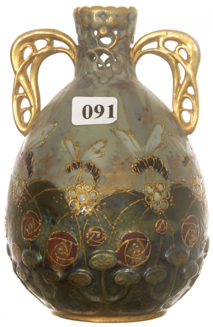 6" MARKED AMPHORA TWO HANDLE VASE: 6" MARKED AMPHORA TWO HANDLE VASE IRIDESCENT GREEN BACKGROUND WITH FLORAL BLOSSOM AND COBALT BLUE HONEY BEE DECOR - RETICULATED NECK AND HANDLES