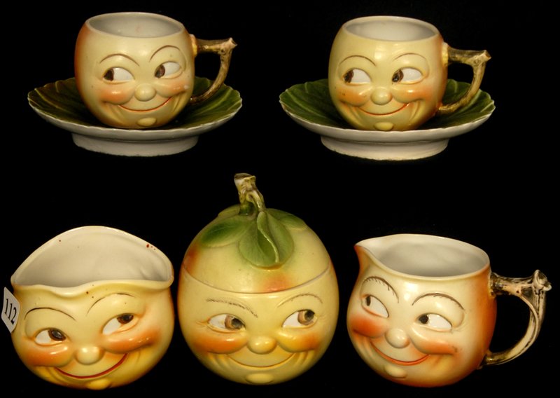 7 PIECE SCHAFER AND VATER "SMILING APPLE" PATTERN SET: 7 PIECE SCHAFER AND VATER "SMILING APPLE" PATTERN SET (2) CUPS AND SAUCERS; CREAMER, OPEN SUGAR, COVERED SUGAR