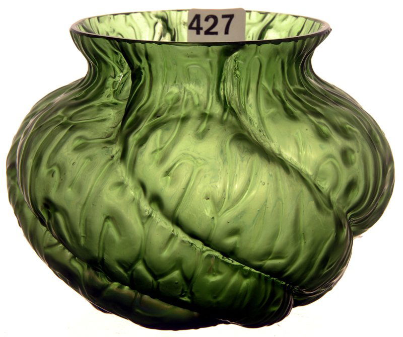 4" GREEN IRIDESCENT LOETZ STYLE SWIRL VASE : 4" GREEN IRIDESCENT LOETZ STYLE SWIRL VASE