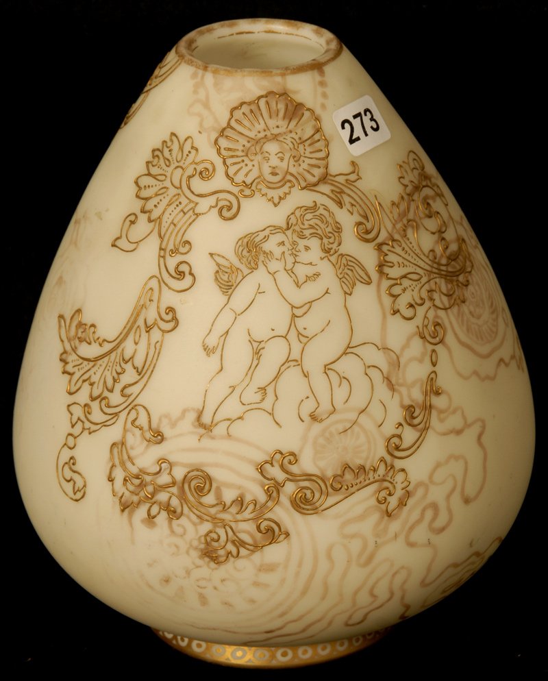 8" UNMARKED CROWN MILANO EGG SHAPED VASE: 8" UNMARKED CROWN MILANO EGG SHAPED VASE GOLD ENAMEL CHERUB SCENIC DECOR
