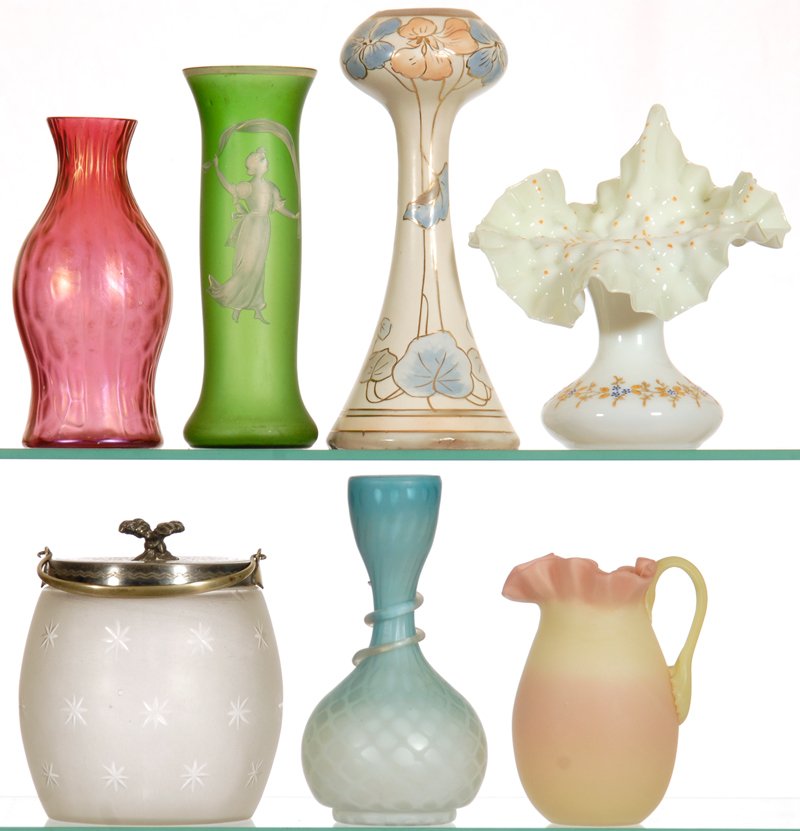BOXED LOT - (7) ART GLASS ITEMS: BOXED LOT - (7) ART GLASS ITEMS 7" BLUE SATIN DIAMOND QUILTED VASE - 6" FROSTED BISCUIT JAR - 7 3/4" GREEN MARY GREGORY STYLE VASE - AND MORE