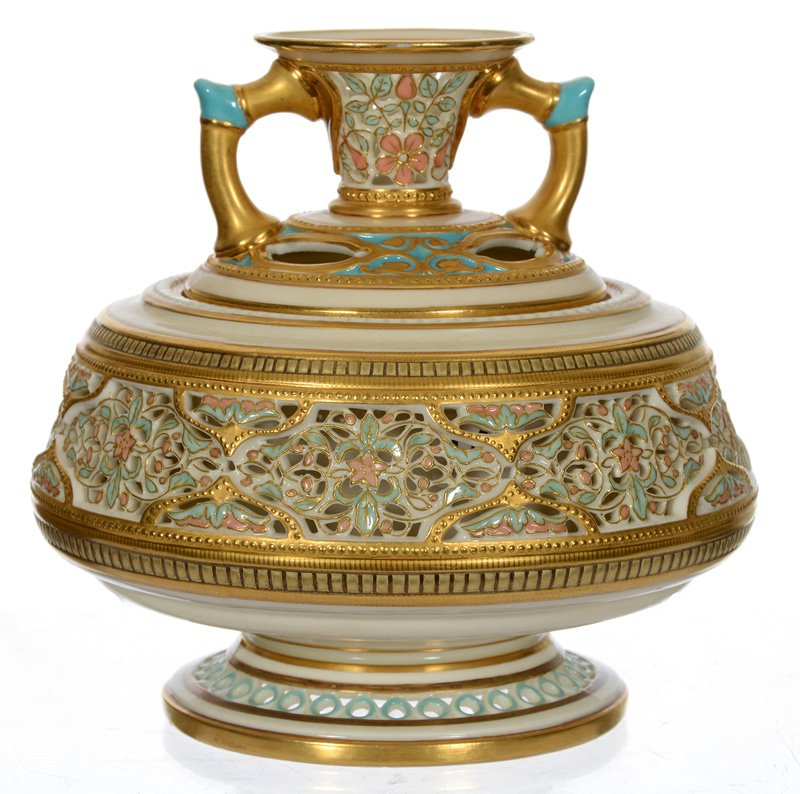 6" ROYAL WORCESTER PORCELAIN TWO PART PEDESTAL FLOWER: 6" ROYAL WORCESTER PORCELAIN TWO PART PEDESTAL FLOWER VASE CREAM WITH HEAVY GOLD - PINK AND BLUE FLORAL HIGHLIGHTS - NICE RETICULATION -