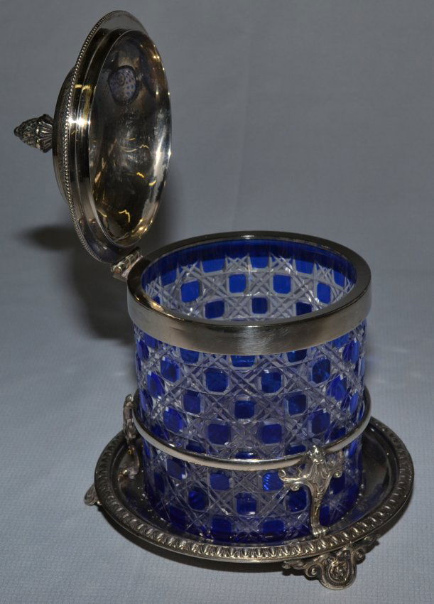 8" BLUE CUT TO CLEAR ENGLISH BISCUIT JAR SET ON Lot 447