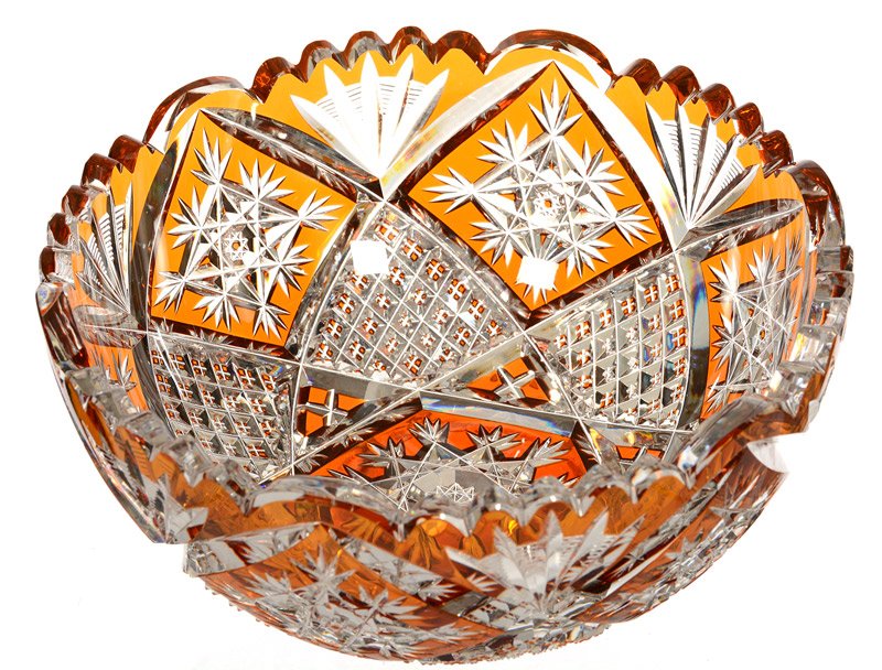 4 1/4" X 9" AMBER CUT TO CLEAR CUT GLASS BOWL: 4 1/4" X 9" AMBER CUT TO CLEAR CUT GLASS BOWL FLASHED HOBSTAR WITH CROSSCUT DIAMOND AND VAN MOTIF - ATTRIBUTED TO VAL ST. LAMBERT - ONE TOOTH POLISHED