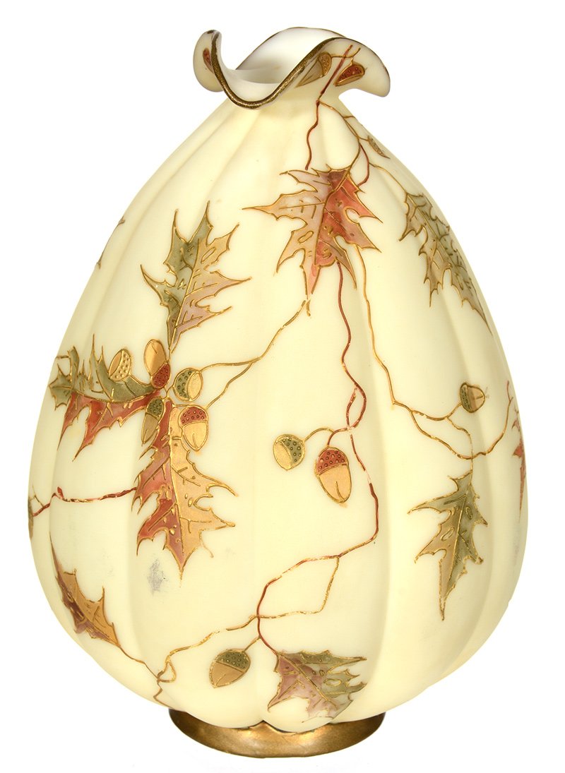 8 1/4" UNMARKED MT. WASHINGTON MELON RIBBED ART GLASS: 8 1/4" UNMARKED MT. WASHINGTON MELON RIBBED ART GLASS VASE CREAM TONES WITH MULTI-COLOR ACORN AND LEAF DECOR - TOUCH UP ON COLOR ON BASE