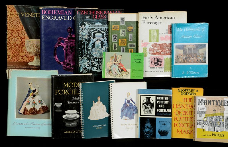 (14) BOOKS ABOUT ANTIQUES: (14) BOOKS ABOUT ANTIQUES 14TH ANTIQUES & PRICES BY WARMAN - STORY OF PORCELAIN BY BACKLIN-LANDMAN & SHAPIRO - HANDBOOK OF BRITISH POTTERY & PORCELAIN MARKS BY GODDEN - BRITISH POTTERY & PORCELAIN BY 