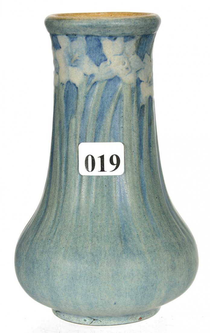 Download 6" MARKED "NEWCOMB COLLEGE" ART POTTERY VASE
