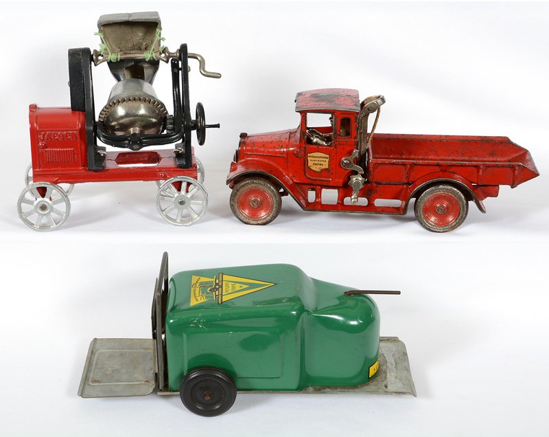 BOX LOT: BOX LOT (3) VINTAGE METAL TOYS - NY-LINT LIFT TRUCK - JAEGER CAST IRON CEMENT TRUCK (AGE UNKNOWN) - INTERNATIONAL HARVESTER DUMP TRUCK BY ARCADE