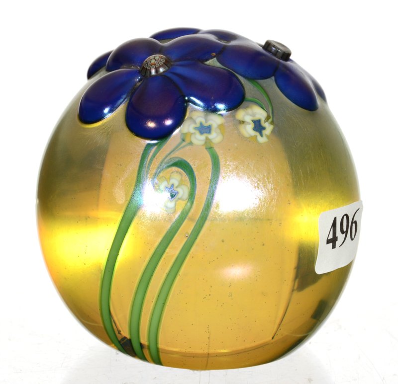 3 1/4" ORIENT AND FLUME CONTEMPORARY ART GLASS: 3 1/4" ORIENT AND FLUME CONTEMPORARY ART GLASS PAPERWEIGHT IRIDESCENT GREEN WITH APPLIED PURPLE FLORAL DESIGN - MARKED "O & F 1990"