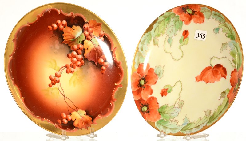 (2) 8 1/2" MARKED PICKARD HANDPAINTED PLATES: (2) 8 1/2" MARKED PICKARD HANDPAINTED PLATES (1) LIGHT GREEN BACKGROUND WITH POPPY DECOR - ARTIST SIGNED MAC - (1) RUST BACKGROUND WITH BERRY DECOR AND GOLD TRIM - ARTIST SIGNED