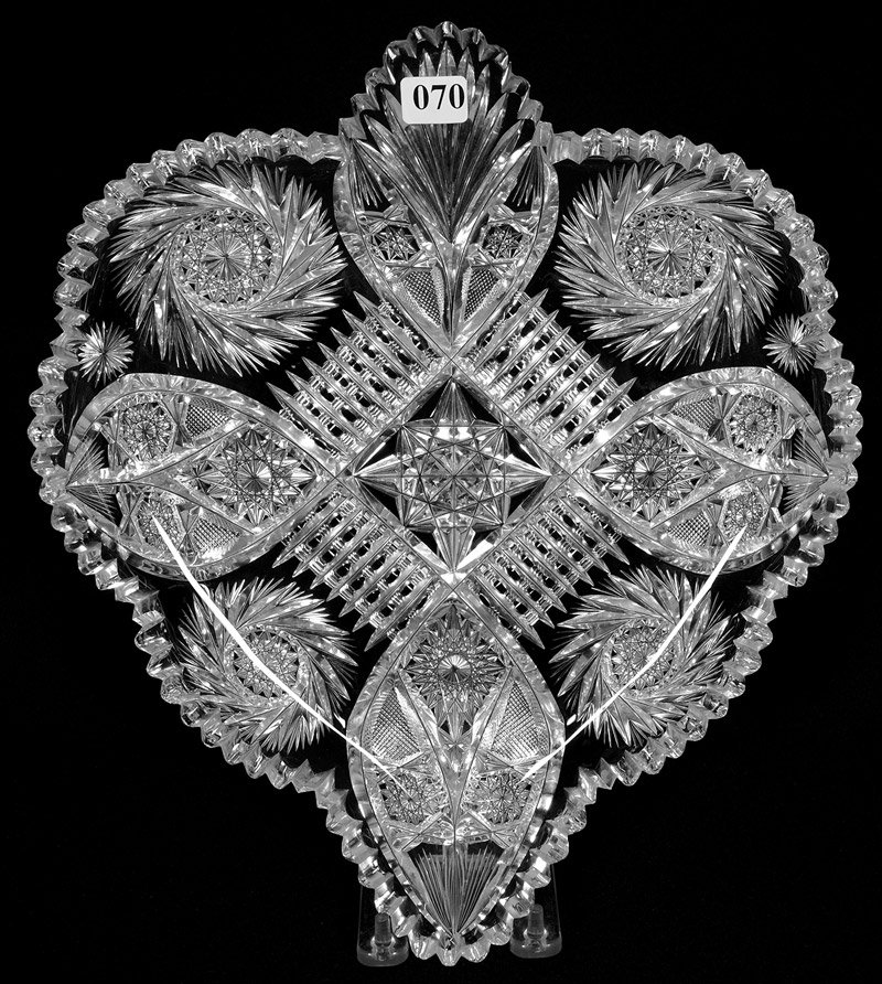 TRAY - 13 1/4" X 11 1/2" - SIGNED FRY TROJAN PATTERN: TRAY - 13 1/4" X 11 1/2" - SIGNED FRY TROJAN PATTERN HEART/LEAF SHAPE - CLEAR BLANK - ONE TOOTH WITH SLIGHT ROUGHNESS