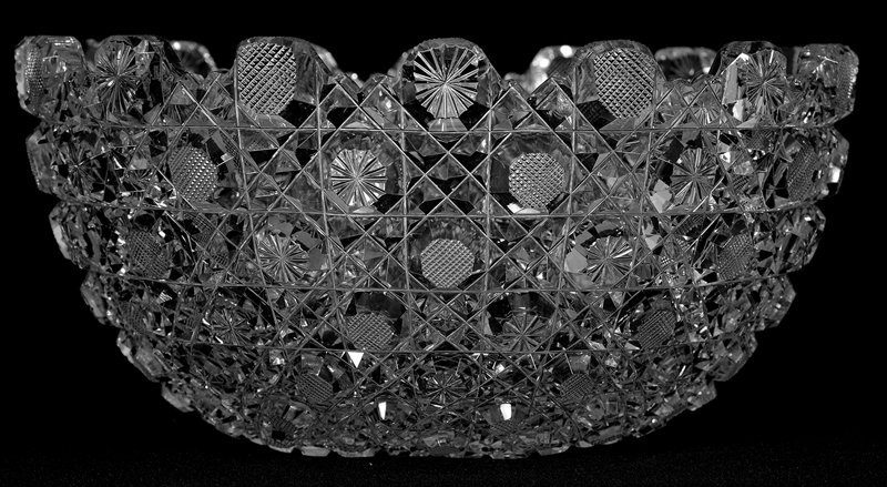 BOWL - 4 1/4" X 8 3/4" - VARIATION OF 2 CUT OCTAGON: BOWL - 4 1/4" X 8 3/4" - VARIATION OF 2 CUT OCTAGON PATTERN BY PAIRPOINT HOBSTAR CENTER - SMALL RIM CHIP