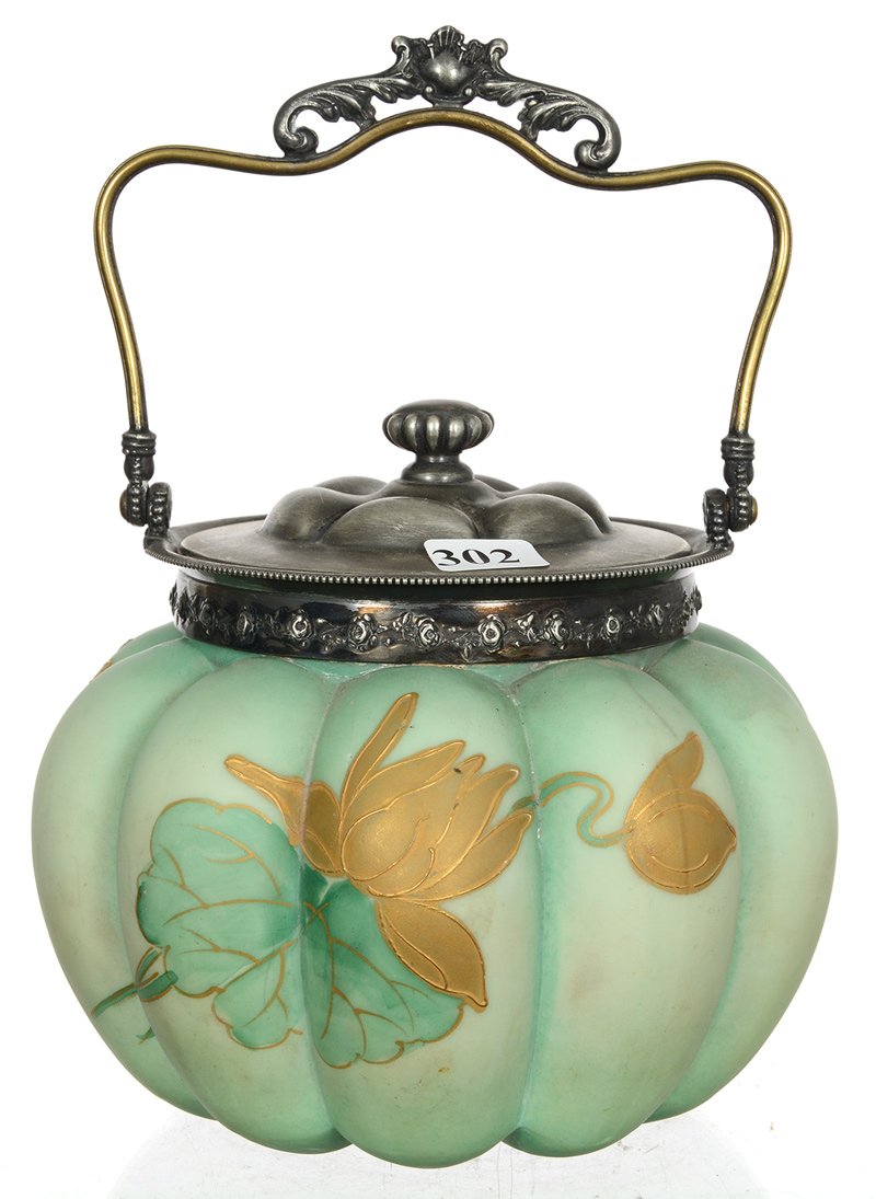 6" X 6" UNMARKED PAIRPOINT MELON RIBBED ART GLASS: 6" X 6" UNMARKED PAIRPOINT MELON RIBBED ART GLASS BISCUIT JAR GREEN TONES WITH GOLD WATERLILY BLOSSOM DECOR - SILVERPLATE LID AND BAIL