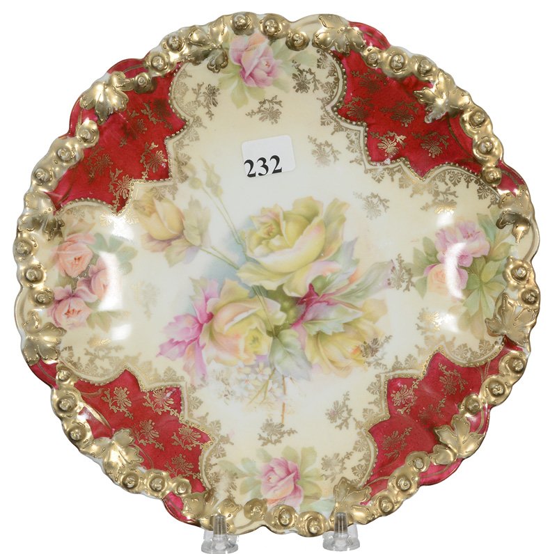 8 3/4" ROYAL SUHL ROSEBUD MOLD PLATE: 8 3/4" ROYAL SUHL ROSEBUD MOLD PLATE CREAM CENTER WITH YELLOW ROSE DECOR - NICE RED BORDER