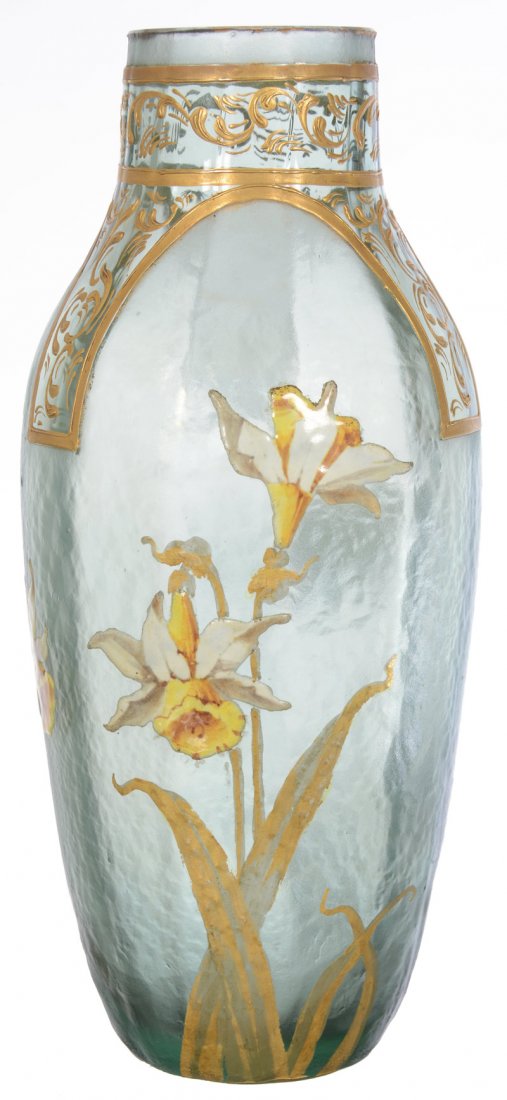 8" SIGNED ST. DENIS FRENCH CAMEO ART GLASS VASE (1 of 3)