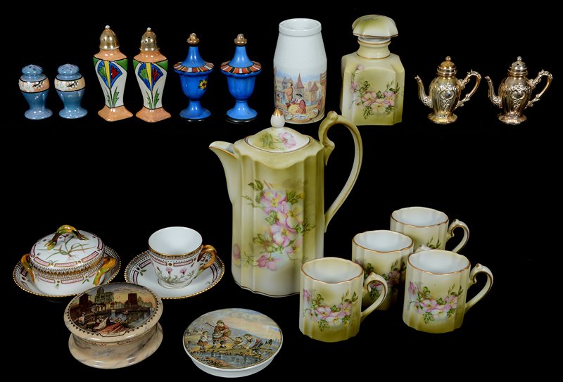 (23) PORCELAIN ITEMS (1 of 6)