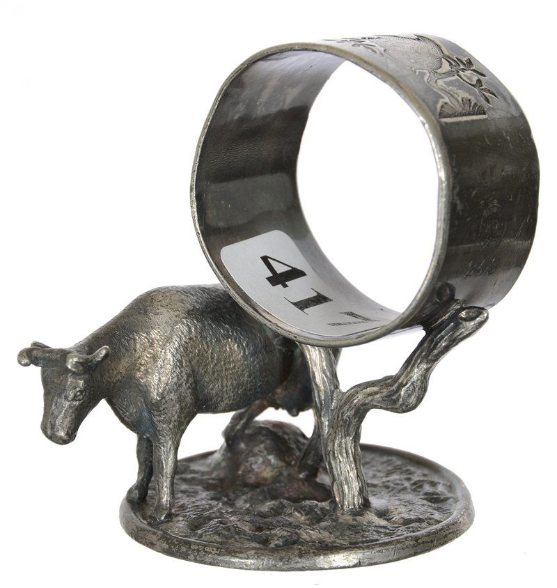 2 1/2" MERIDEN #243 FIGURAL COW SILVERPLATE NAPKIN (1 of 4)
