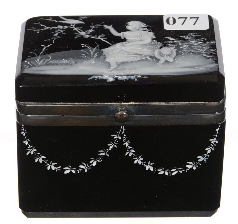 3 1/4" X 4" BLACK AMETHYST ART GLASS HINGED JEWEL (1 of 5)